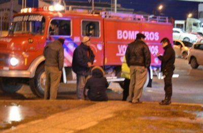 Una camioneta le pis� las piernas a una mujer que intentaba cruzar la calle