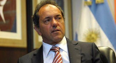 Para Scioli, la elecci�n de Lousteau fue �una haza�a que deja inquieto al macrismo�
