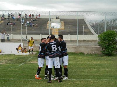 Uni�n Aconquija debuta de visitante en su sue�o de ascenso a la B Nacional