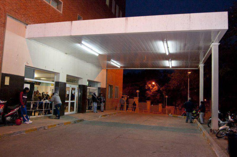 Hallan a ni�a de 3 a�os con hipotermia durmiendo en la calle con su padre