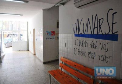 Aconsejan vacunarse y tomar medidas de cuidado personal ante las enfermedades del invierno