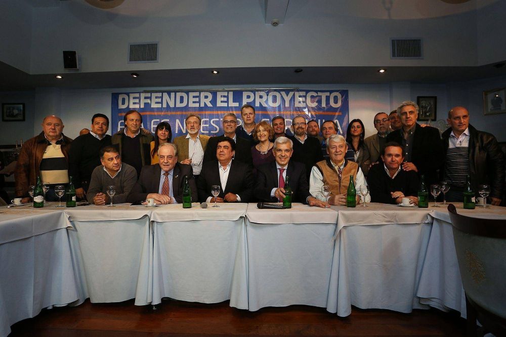Juli�n Dom�nguez: �Nos vamos a romper el alma por representarlos�