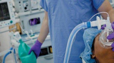 Siguen las dudas sobre la continuidad de la �nica anestesista del hospital local