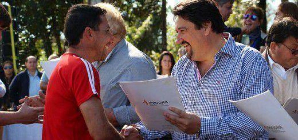 El Gobierno ultima detalles para la creaci�n del municipio de Pozo Azul
