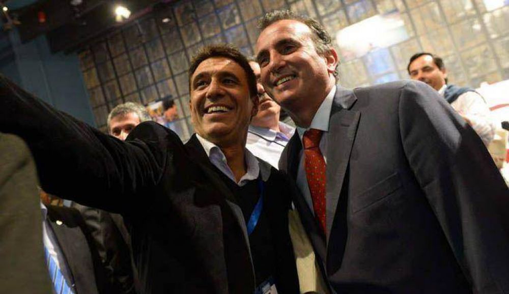 P�rez present� un presupuesto con 1500 millones de d�ficit