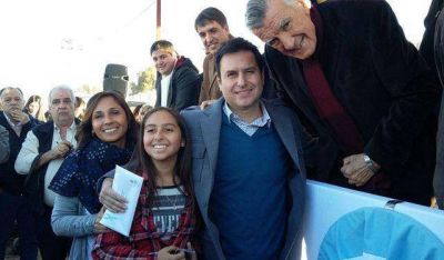 En Santa Luc�a, 100 familias ya disfrutan de sus nuevas viviendas