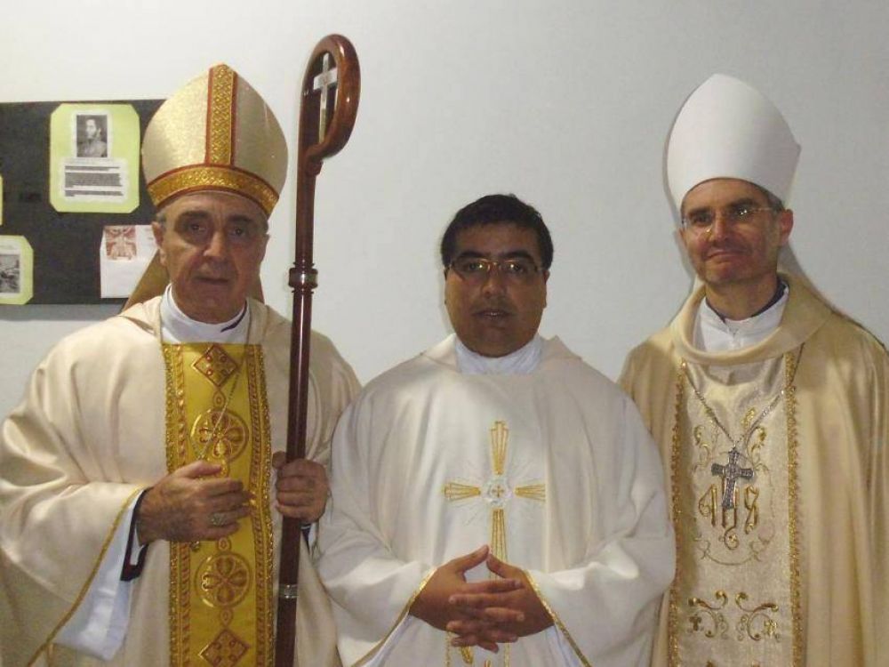 Nuevo sacerdote en Presidencia Roque Senz Pea