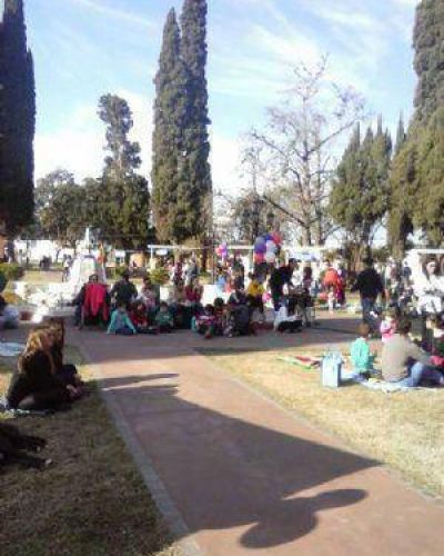 Se realiz� la jornada de participaci�n y visibilizaci�n organizada por la CET Chivilcoy