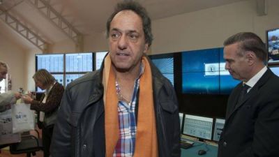 Scioli, con cierre en Tecn�polis y b�nker en el Luna Park