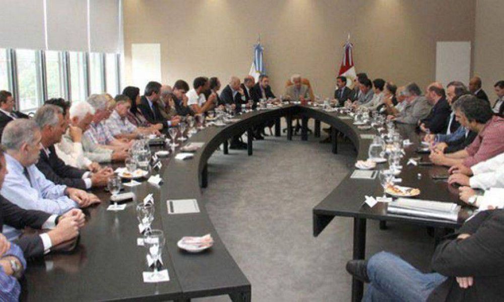 Intendentes pedirn al ministro Farina reactivar la Mesa Provincia-Municipios