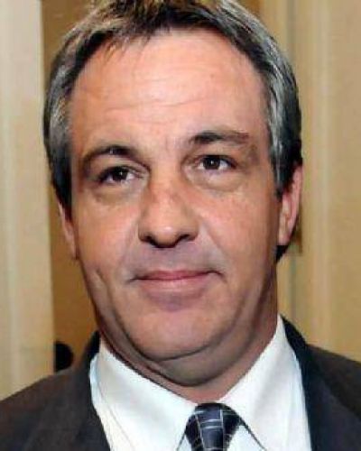Cadillacs: el fiscal imput� a B�hm por firmar el contrato.