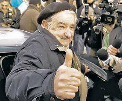 La oposici�n sumada supera en intenci�n de voto al Frente Amplio