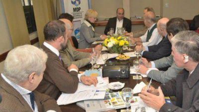 �Manzur es el pol�tico que sabe c�mo insertar la producci�n tucumana en el mundo�