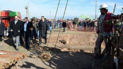 �Vamos a seguir trabajando para que los tucumanos puedan vivir dignamente�