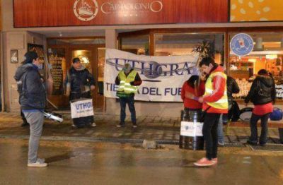 La UTHGRA escrach� el hotel Cap Polonio ante el no pago de un adicional
