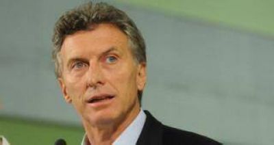 En Tucum�n, Macri prometi� terminar el Belgrano Cargas en 