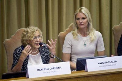 Valeria Mazza, elegida por el papa Francisco como Maestra de Ceremonias