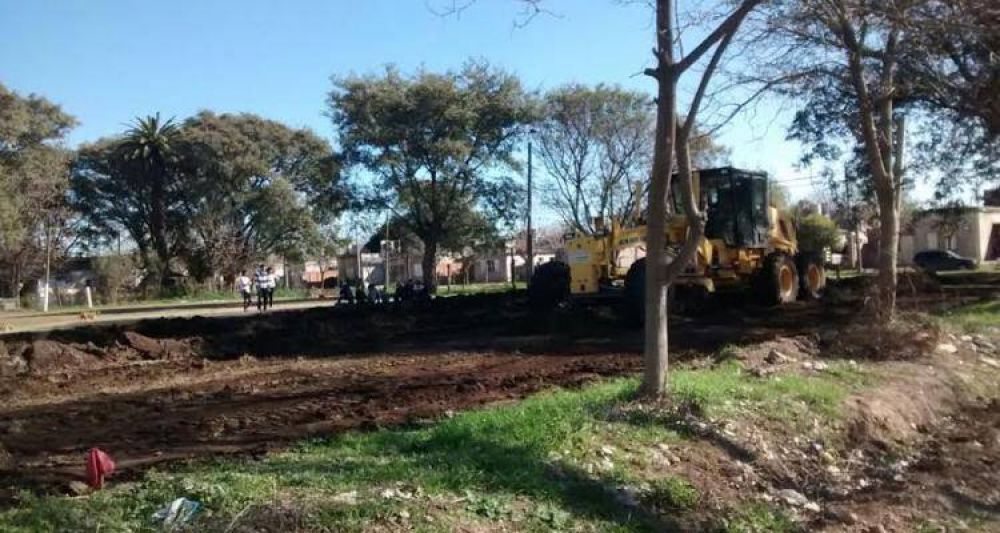 Construyen play�n deportivo para el Merendero Benefectoras