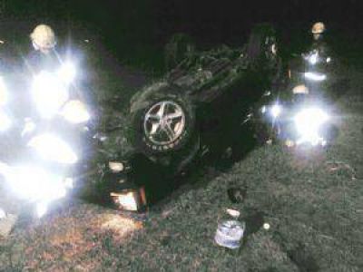 ADELANTO: Vuelco en la Ruta N� 30