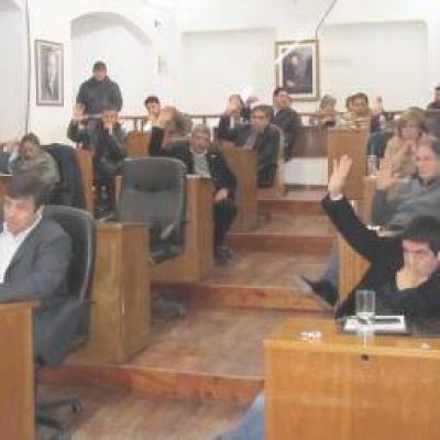 La interna entre quintelismo y paredismo lleg� al Concejo Deliberante