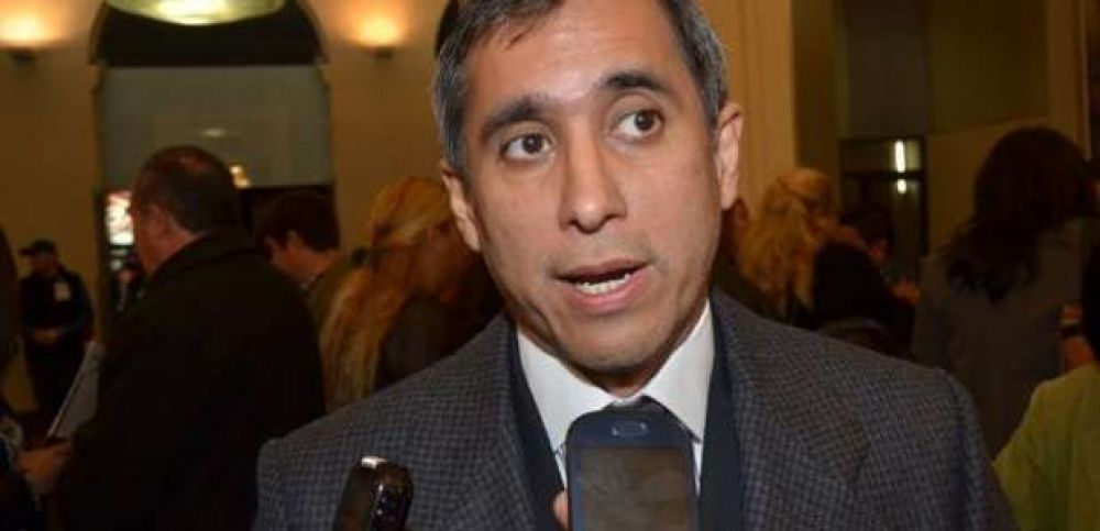 Paredes Urquiza se reunir� con Quintela pero ratifica que no aceptar� nuevas designaciones