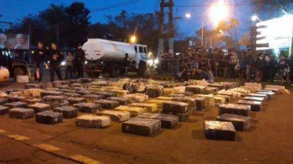 5.2 toneladas fue el pesaje final de la droga encontrada en el cami�n cisterna