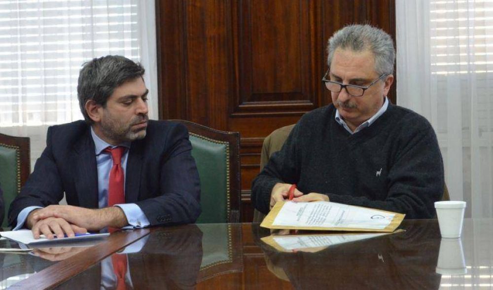 Passalacqua: �Las obras de energ�a para Alem y Ober� significan m�s trabajo y mejor calidad de vida�
