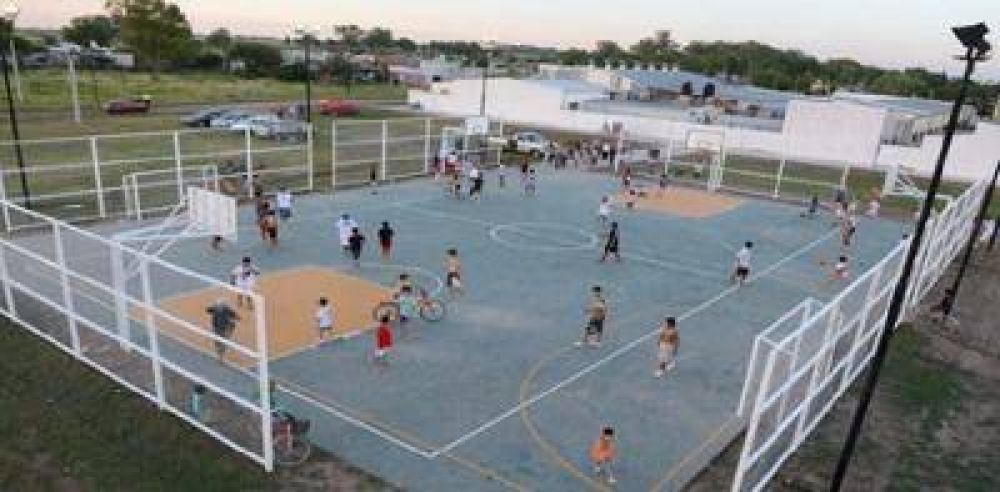 M�s de 35 playones deportivos para R�o Negro