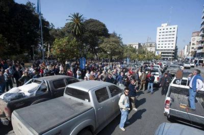 El campo redobla la apuesta y amenaza con otra protesta