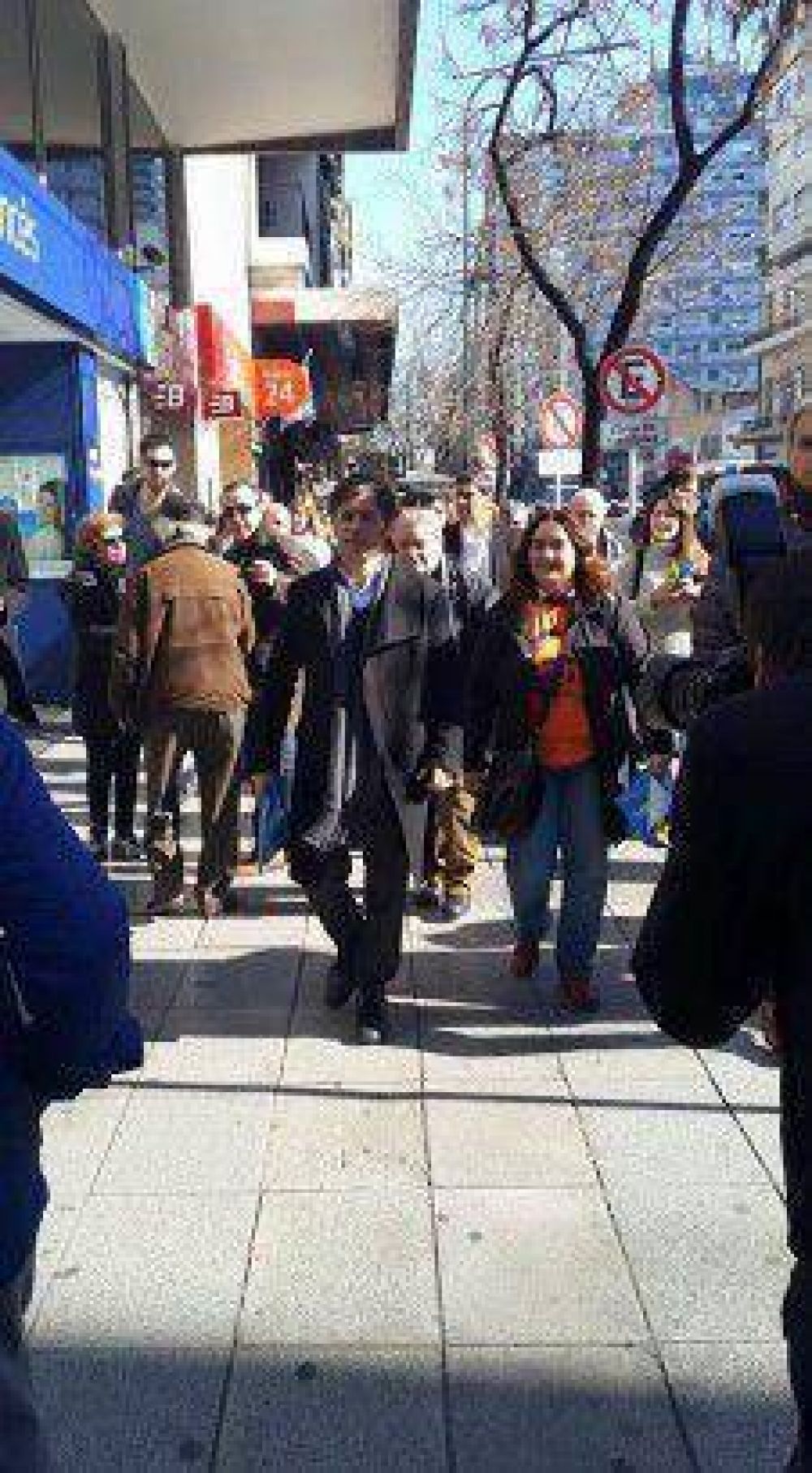 Kicillof pone primera en la Ciudad