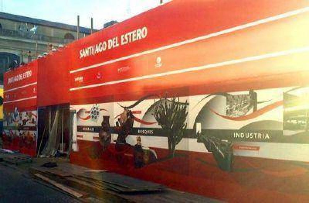 Santiago inicia su participaci�n en la Exposici�n Ganadera con un gran despliegue