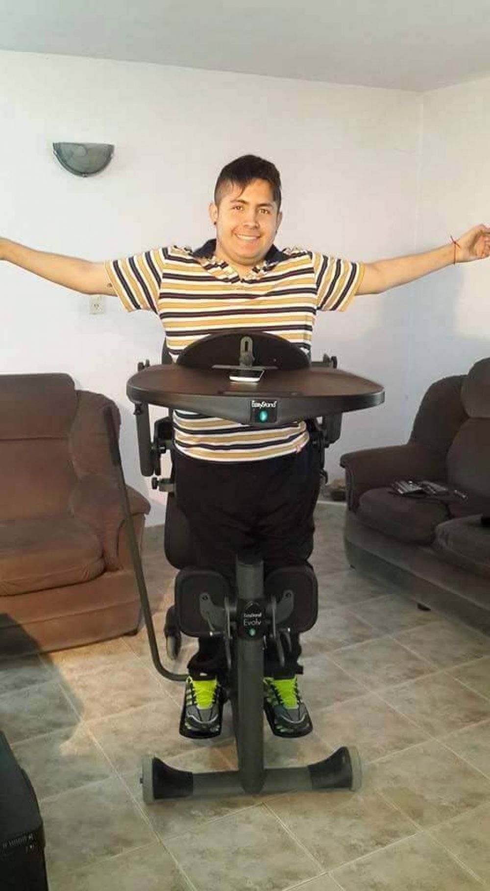 Deportista neuquino convocado por Seleccionado Argentino de Atletismo solicita apoyo