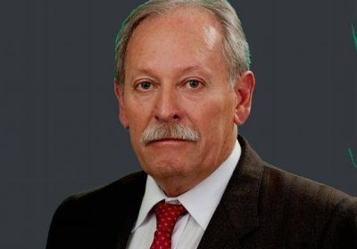 Holmquist cuestion� a Cano por incorporar a ex bussistas al Acuerdo