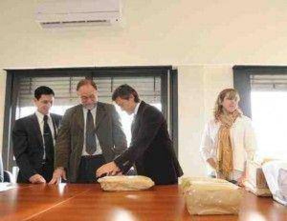  Licitaci�n para la construcci�n de la Escuela Media 206.