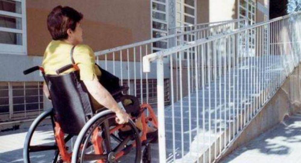 Trabajan en el desarrollo de accesibilidad para las personas con discapacidad