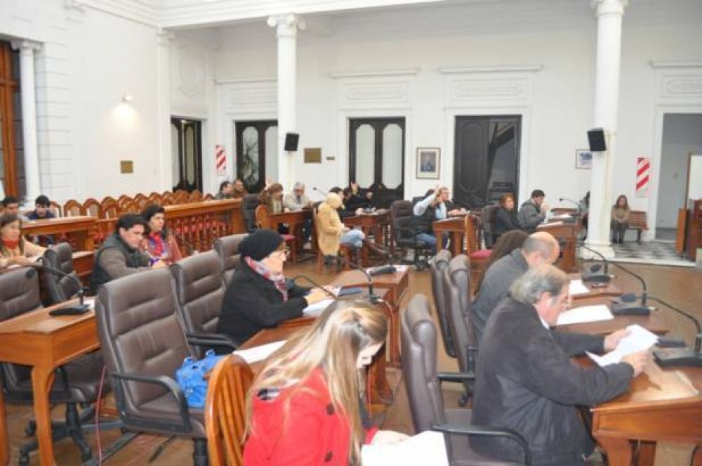 Sesiona el Concejo Deliberante con varios temas en carpeta