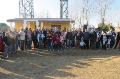 Etchevarren y Vi�ales dejaron inaugurada la Planta Potabilizadora de Agua en Sevign�