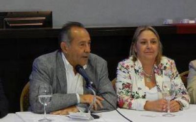Elecciones 2015: Rodríguez Saá desembarca en Olavarría