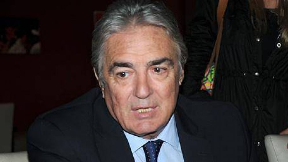 Linares reparti� cr�ticas contra candidatos del FpV