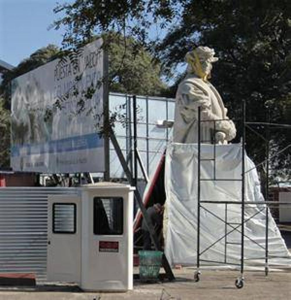 Comenzaron los trabajos en Costanera Norte para montar el Monumento a Col�n