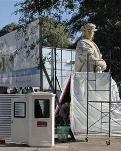 Comenzaron los trabajos en Costanera Norte para montar el Monumento a Col�n