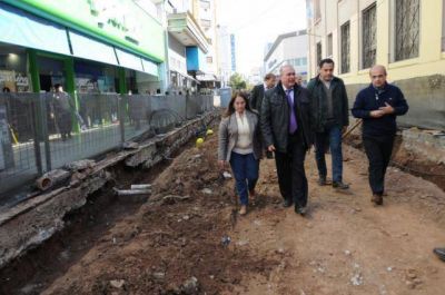 Jos� L�pez �apur� a Amaya por la peatonal