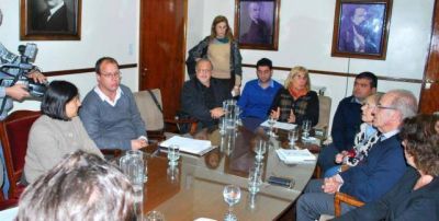 Hay docentes de la UNT que cobrar�n $ 41.000 de bruto