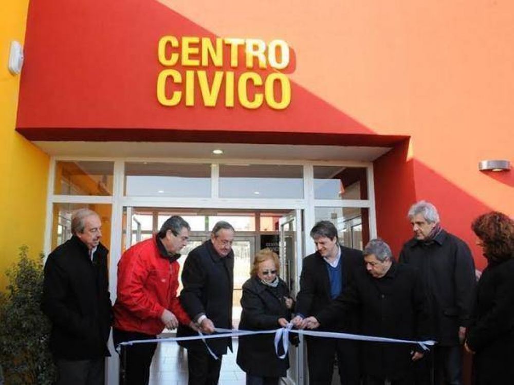 El Municipio inaugur� el nuevo Centro C�vico en el barrio Palermo