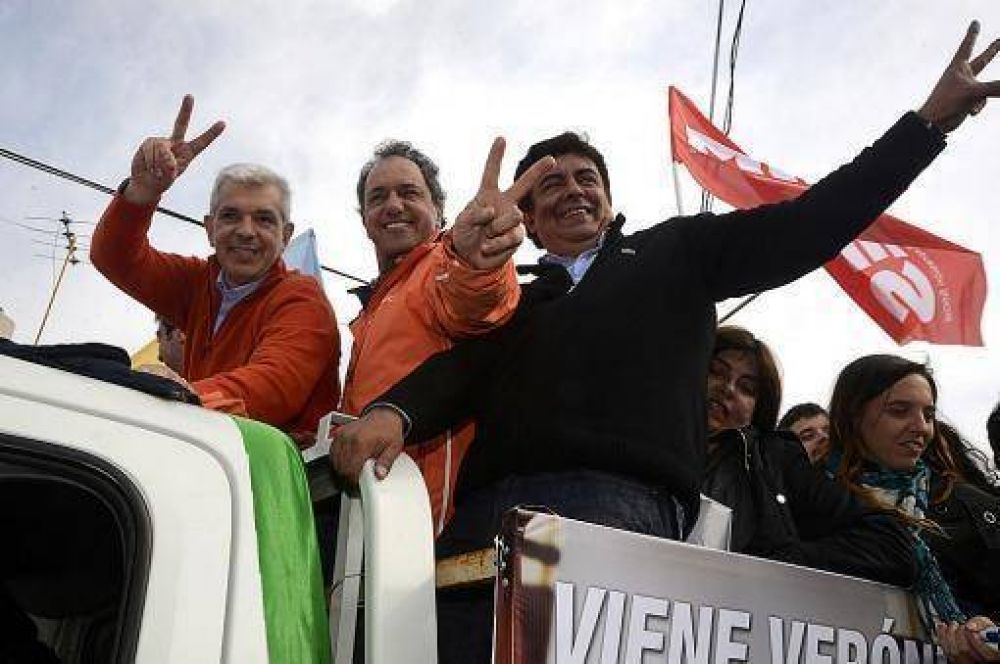 Con la presencia de Scioli, Dom�nguez y Espinoza realizar�n su cuarta caravana por el conurbano