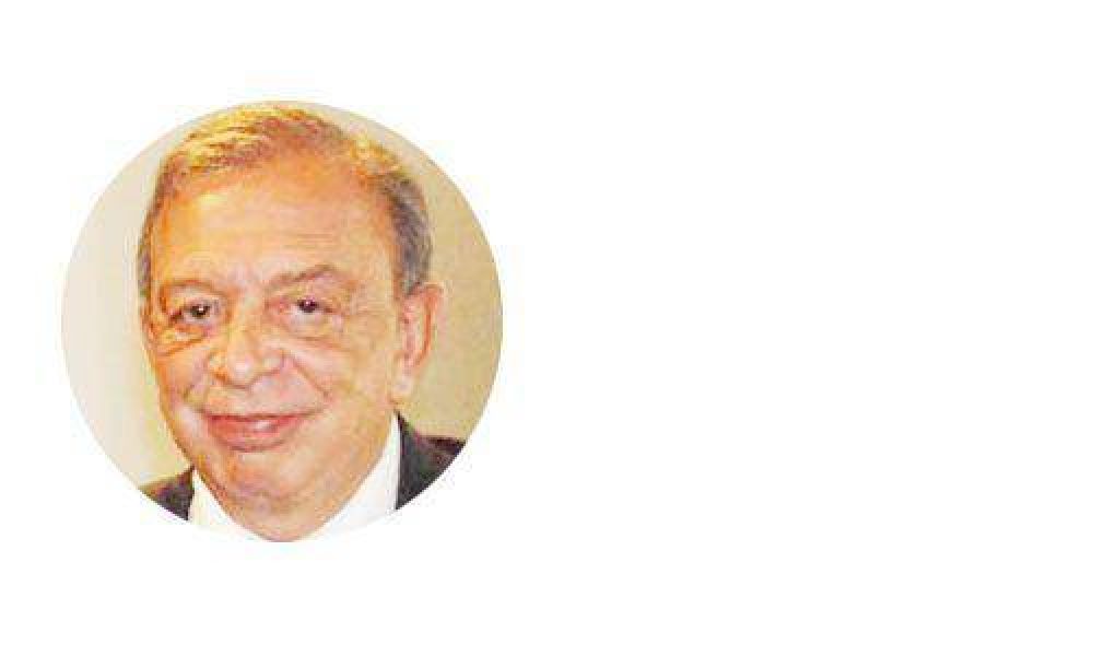 Otra encuesta da ganador a Z�ccaro