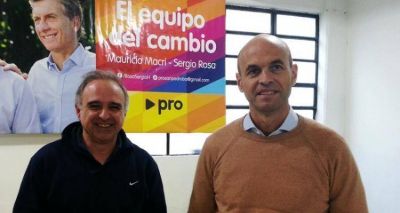 Junto a Rosa, subsecretario de transporte porte�o critic� la 