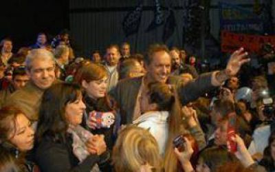 Elecciones 2015: Scioli de campa�a con An�bal Fern�ndez y Juli�n Dom�nguez