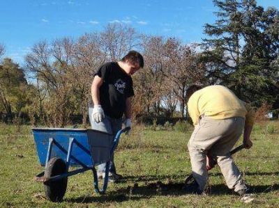 EL SINDICATO MERCANTIL DE BRAGADO APORTA BECAS PARA INSERCI�N LABORAL