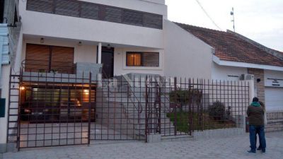 Entraron a una casa frente a la Polic�a Departamental y ataron a sus ocupantes